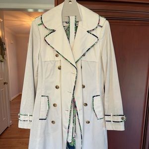 EEEEEUC RARE Lilly Pulitzer trench coat